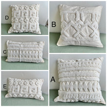 Laden Sie das Bild in den Galerie-Viewer, Boho Deko Kissen in weiß