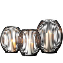 Laden Sie das Bild in den Galerie-Viewer, Kerzenhalter & Windlicht  "Laterne" in schwarz | verschiedene Größen