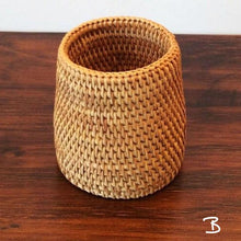 Laden Sie das Bild in den Galerie-Viewer, Naturkorb als Organizer