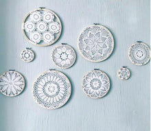 Laden Sie das Bild in den Galerie-Viewer, 9-teiliges Bambus Ringe Set - Boho Wanddeko Mandala Traumfänger Wandbehang - WhiteWhiskers