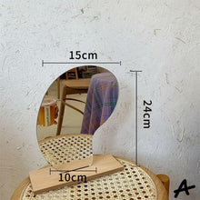 Laden Sie das Bild in den Galerie-Viewer, Designer Spiegel Asymmetrie | abstrakt