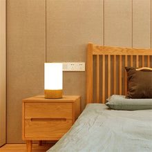 Laden Sie das Bild in den Galerie-Viewer, Nordische Tischlampe aus Holz in verschiedenen Formen - nordic lamp - WhiteWhiskers

