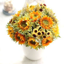 Load image into Gallery viewer, HERBST FEELING - Kunst Blumenstrauß in gelb oder orange - WhiteWhiskers
