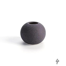 Load image into Gallery viewer, Ceramic &amp; porcelain vases
