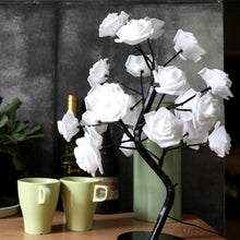 Laden Sie das Bild in den Galerie-Viewer, Lampe weiße Rosen mit EU Stecker- warmes Licht - WhiteWhiskers
